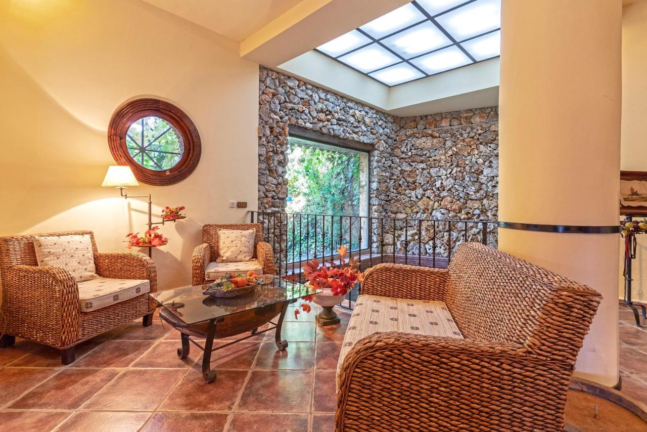 Casa Flores Con Piscina Interior Climatizada อัลเกาซิน ภายนอก รูปภาพ
