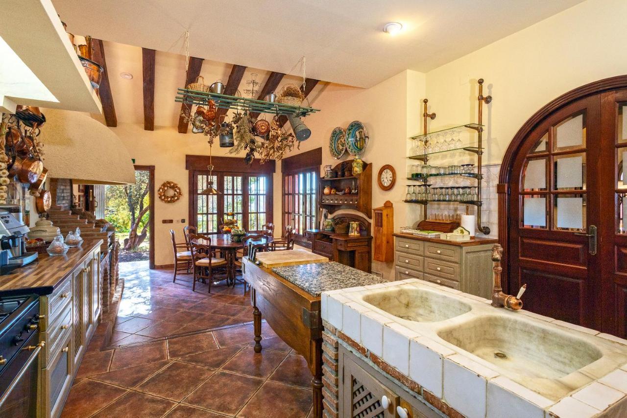 Casa Flores Con Piscina Interior Climatizada อัลเกาซิน ภายนอก รูปภาพ